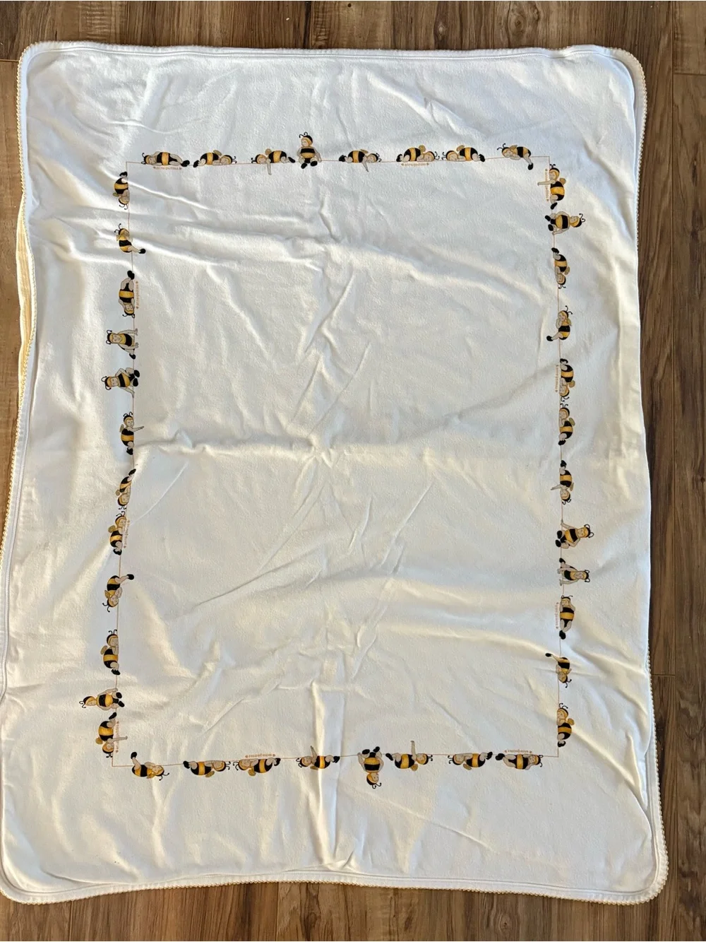 2007 Anne Geddes Baby Blanket Bumble Bee Babies Yellow White Striped‎ 27”x35.5”